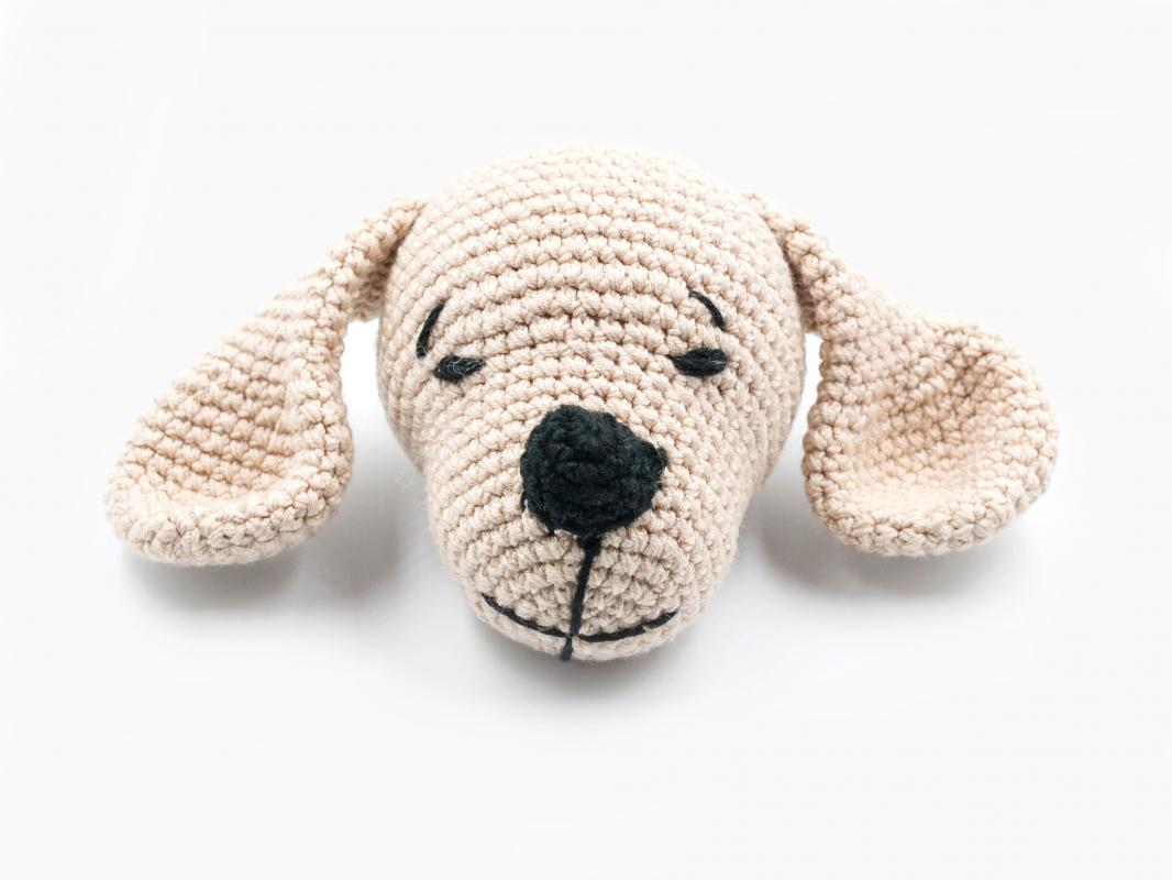 EL%20ÖRGÜSÜ%20OYUNCAK%20KÖPEK